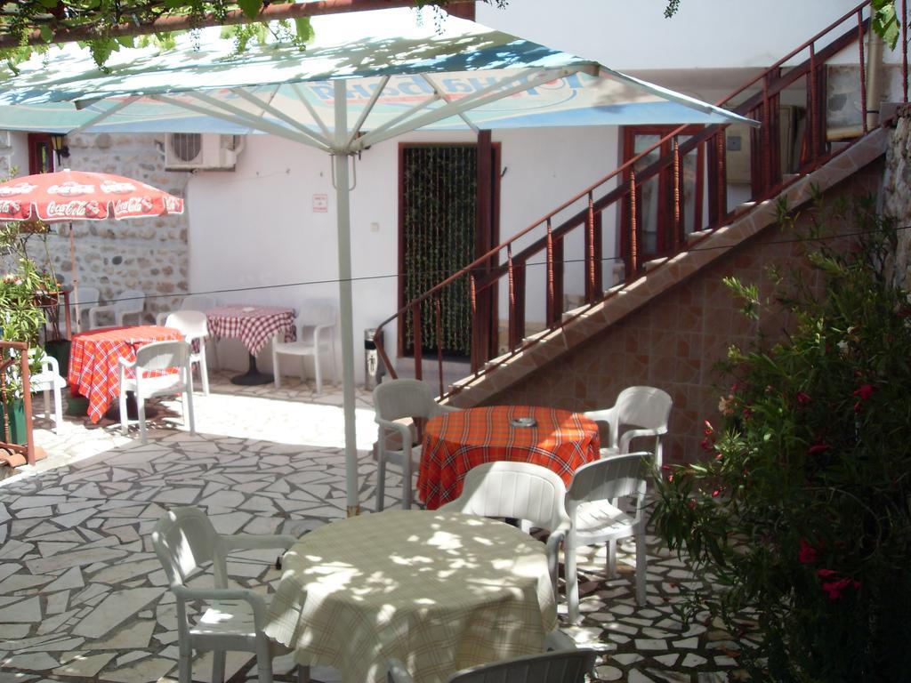 Guest House Rimski Most Mělník Exterior foto