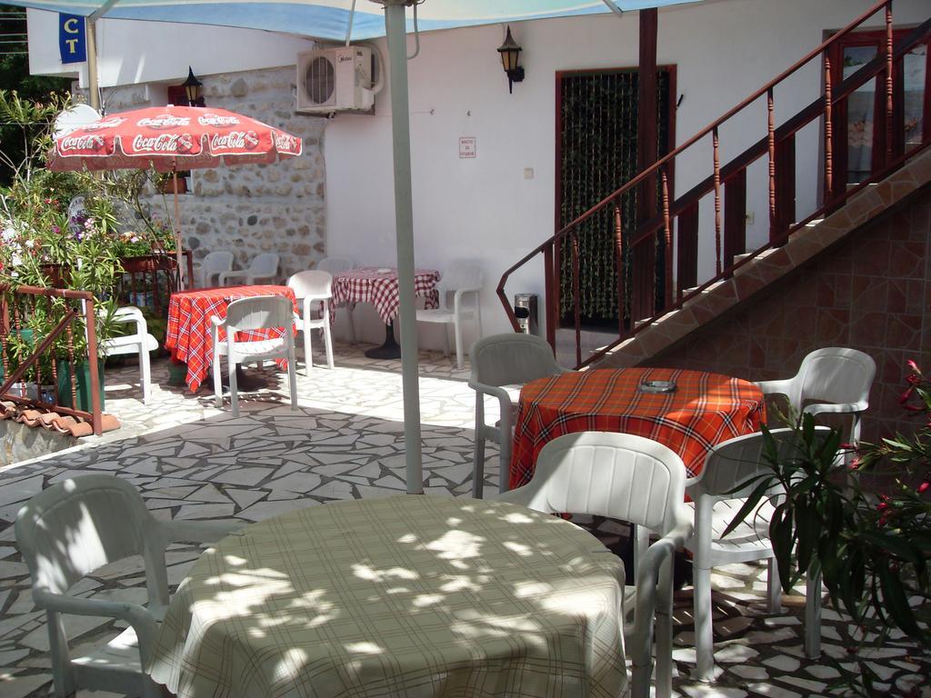 Guest House Rimski Most Mělník Exterior foto